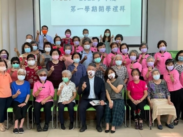 松年大學志工服事